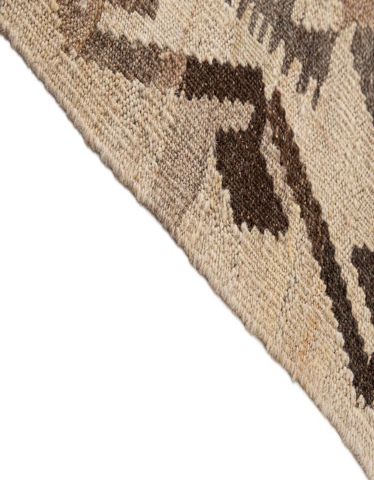 Detail image of  5' x 6' 10  Hand Woven Kilim Maymana Wool Rug