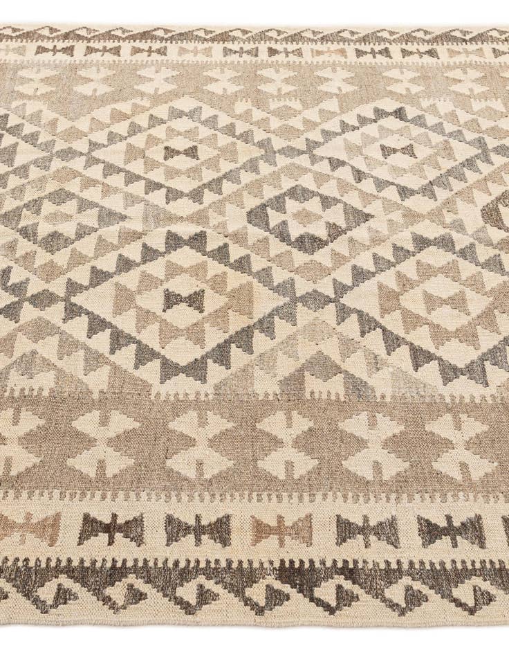 Detail image of  4' 11 x 6' 8  Hand Woven Kilim Maymana Wool Rug