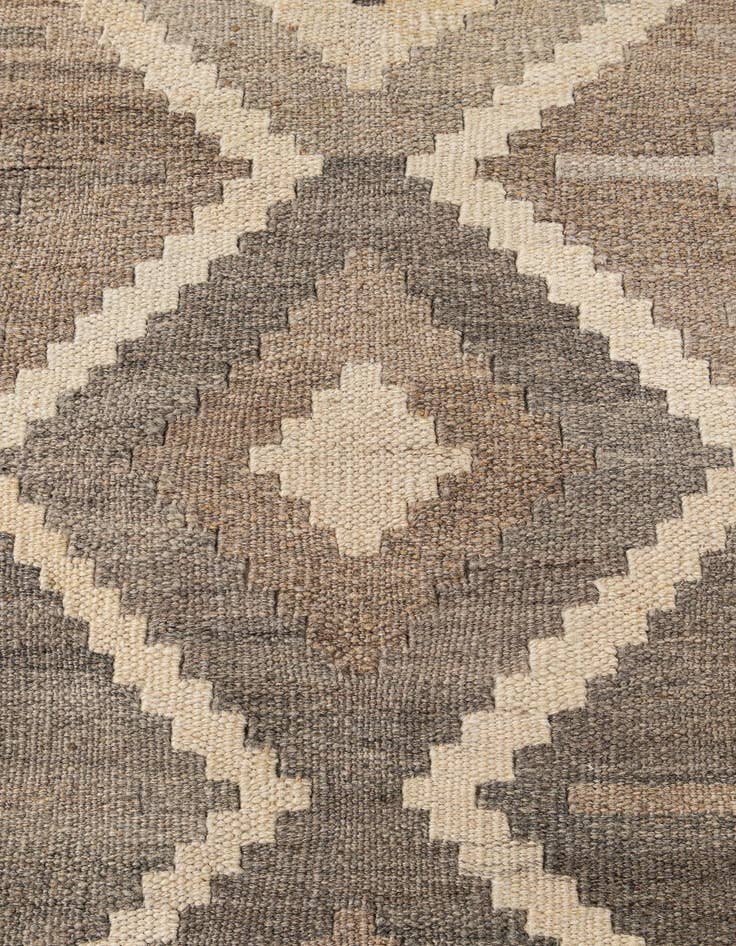 Detail image of  5' 2 x 6' 8  Hand Woven Kilim Maymana Wool Rug