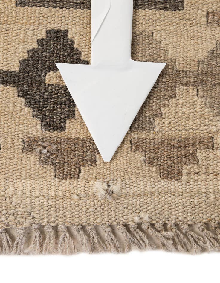 Detail image of  5' 2 x 6' 8  Hand Woven Kilim Maymana Wool Rug