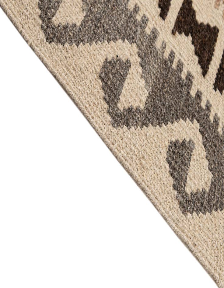 Detail image of  5' 3 x 6' 8  Hand Woven Kilim Maymana Wool Rug