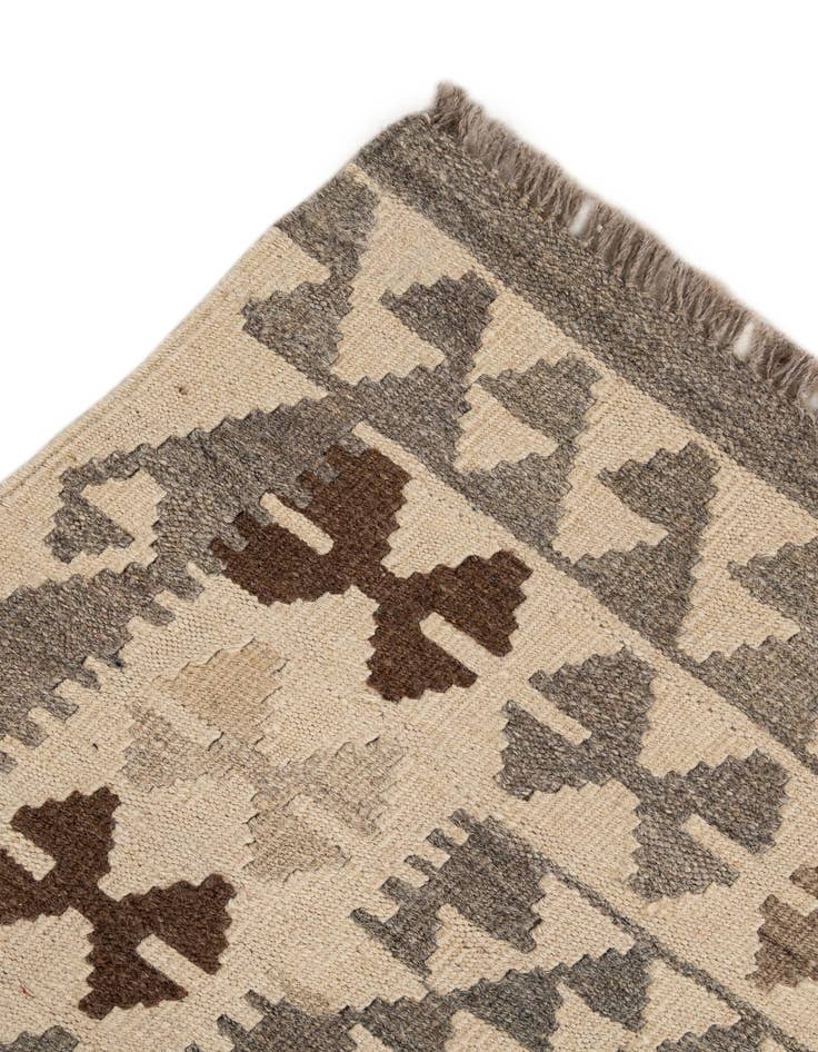 Detail image of  5' 3 x 6' 8  Hand Woven Kilim Maymana Wool Rug