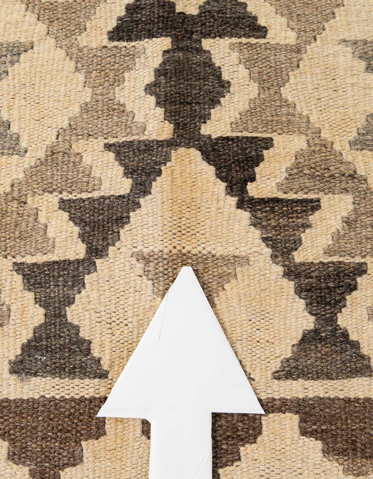 Detail image of  5' 2 x 6' 9  Hand Woven Kilim Maymana Wool Rug