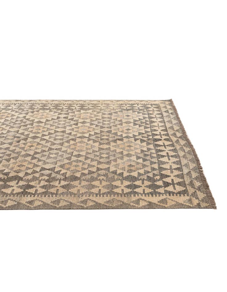 Detail image of  5' 2 x 6' 11  Hand Woven Kilim Maymana Wool Rug