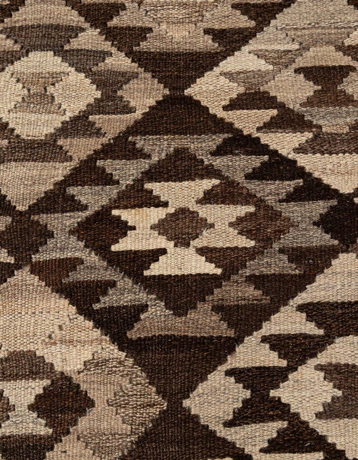 Detail image of  6' 7 x 8' 11  Hand Woven Kilim Maymana Wool Rug