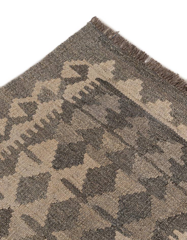 Detail image of  6' 9 x 9' 7  Hand Woven Kilim Maymana Wool Rug