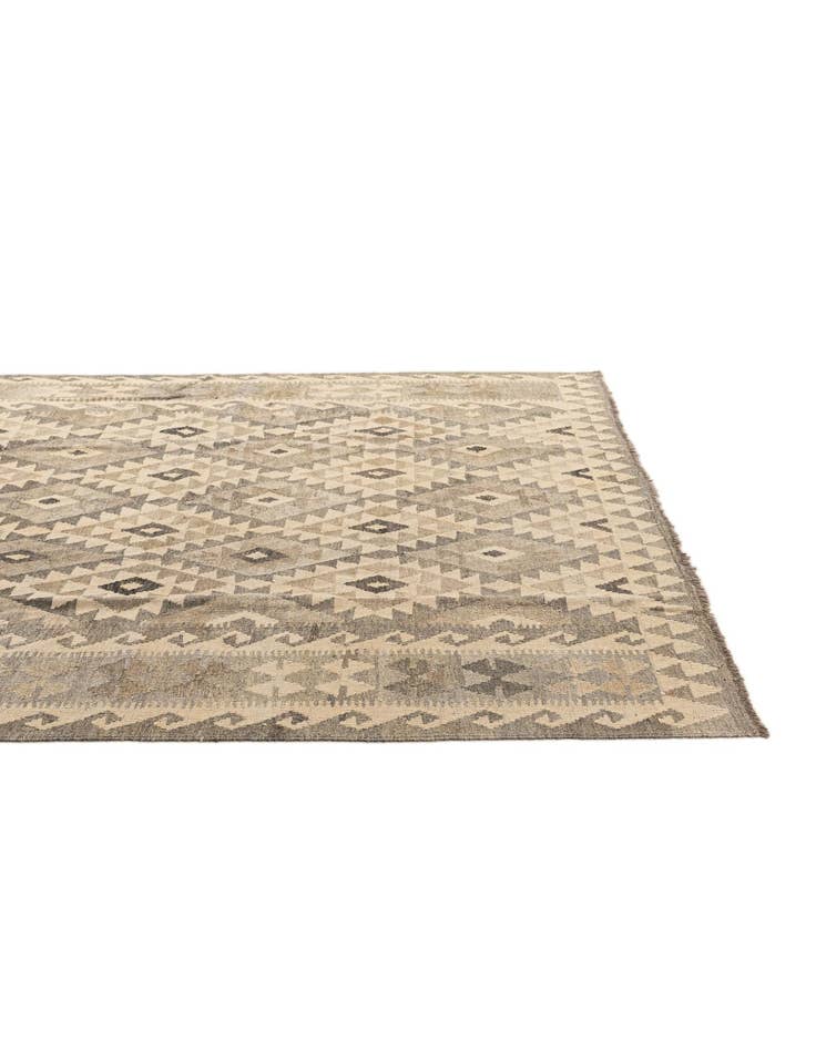 Detail image of  6' 8 x 9' 6  Hand Woven Kilim Maymana Wool Rug