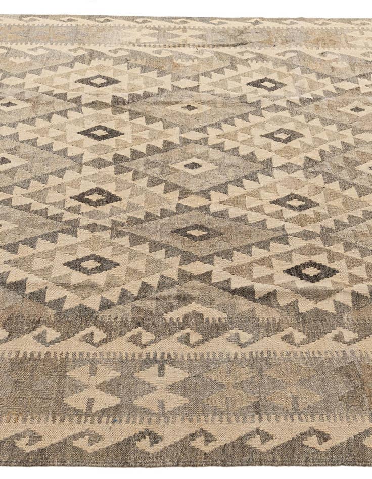 Detail image of  6' 8 x 9' 6  Hand Woven Kilim Maymana Wool Rug