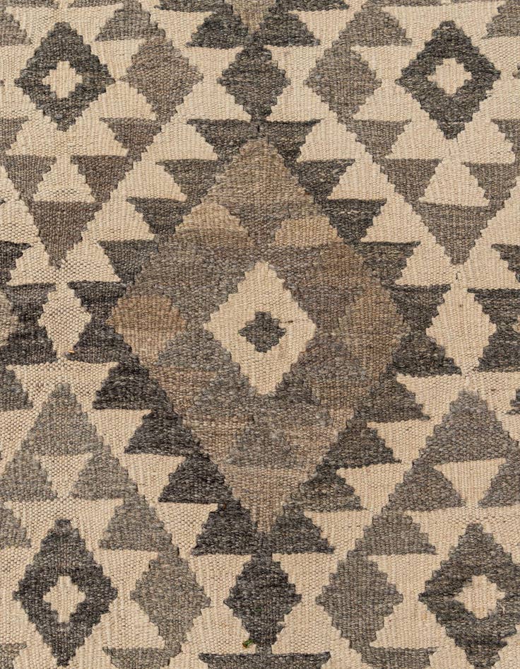 Detail image of  6' 7 x 9' 8  Hand Woven Kilim Maymana Wool Rug