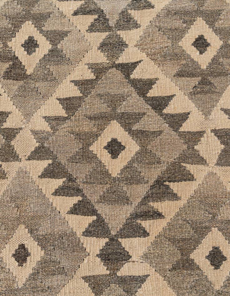 Detail image of  6' 8 x 9' 7  Hand Woven Kilim Maymana Wool Rug