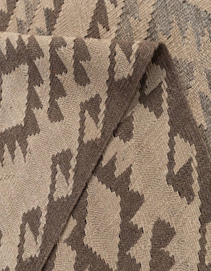 Detail image of  6' 5 x 9' 9  Hand Woven Kilim Maymana Wool Rug