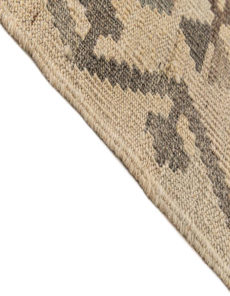 Detail image of  6' 9 x 9' 10  Hand Woven Kilim Maymana Wool Rug