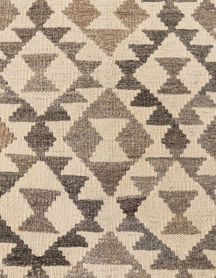 Detail image of  6' 7 x 10'  Hand Woven Kilim Maymana Wool Rug