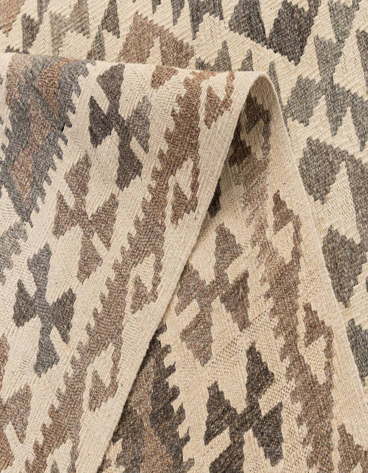 Detail image of  6' 7 x 10'  Hand Woven Kilim Maymana Wool Rug