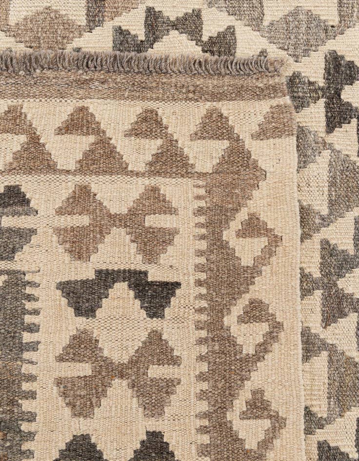Detail image of  6' 7 x 10'  Hand Woven Kilim Maymana Wool Rug