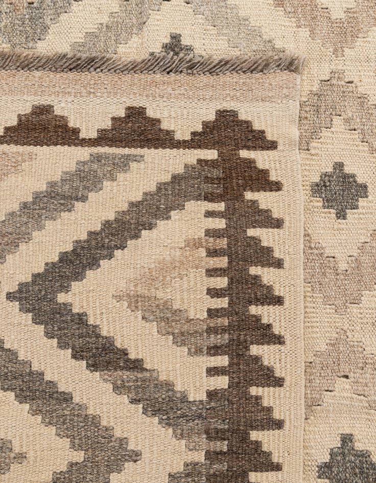 Detail image of  6' 7 x 10' 1  Hand Woven Kilim Maymana Wool Rug