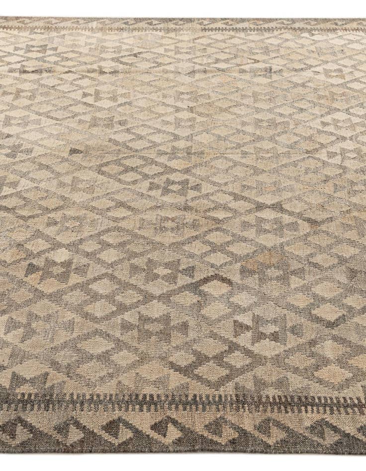 Detail image of  7' 2 x 9' 11  Hand Woven Kilim Maymana Wool Rug