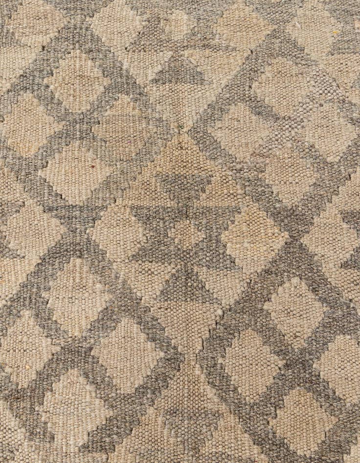 Detail image of  7' 2 x 9' 11  Hand Woven Kilim Maymana Wool Rug