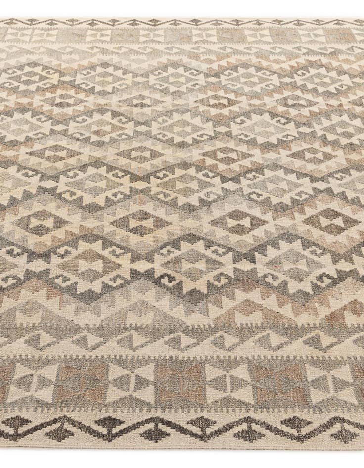 Detail image of  6' 11 x 9' 11  Hand Woven Kilim Maymana Wool Rug