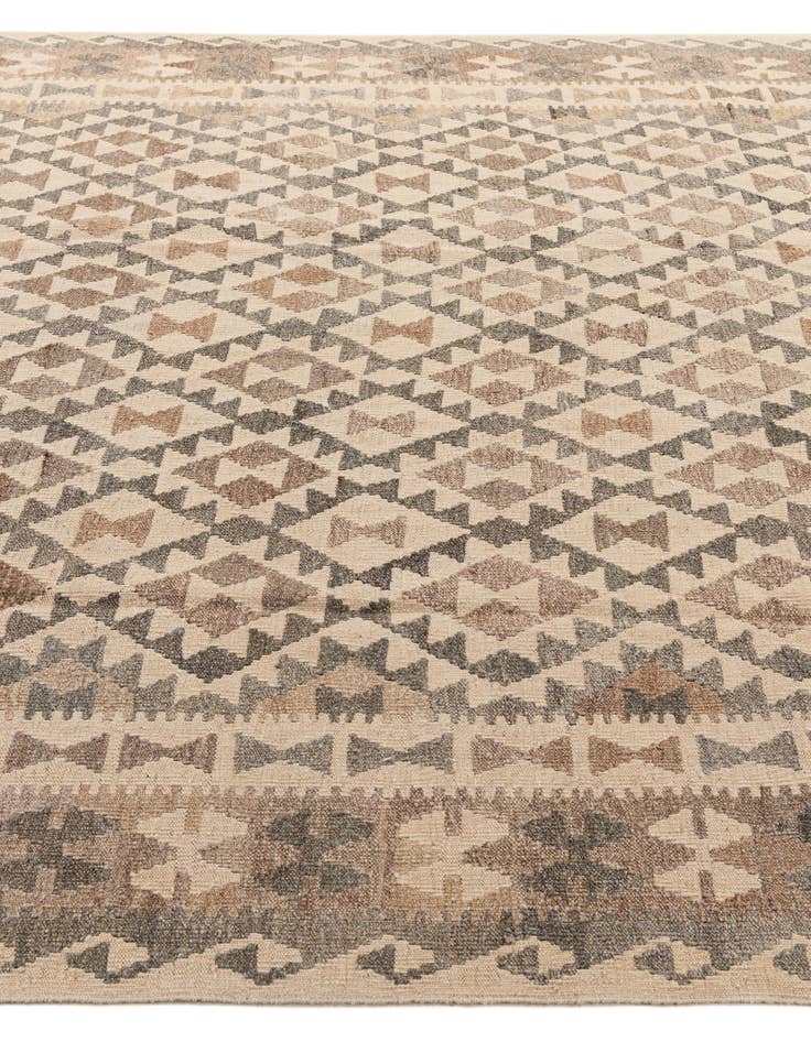 Detail image of  6' 9 x 9' 11  Hand Woven Kilim Maymana Wool Rug