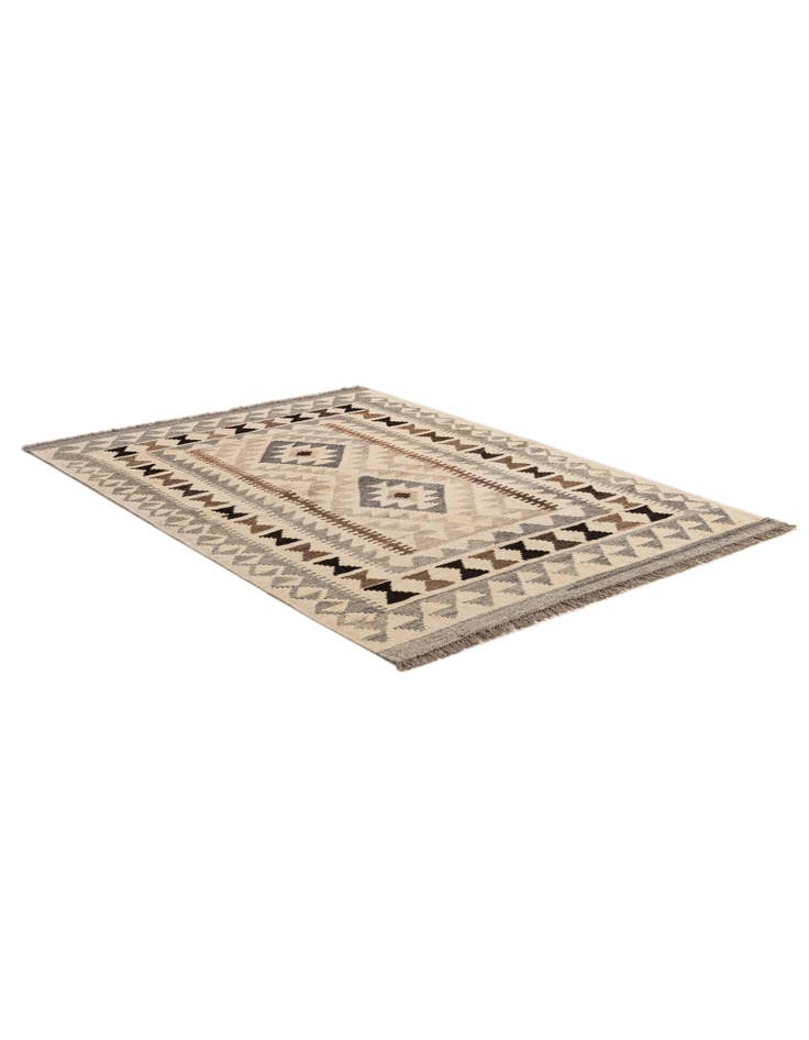 Detail image of  3' 6 x 4' 11  Hand Woven Kilim Maymana Wool Rug