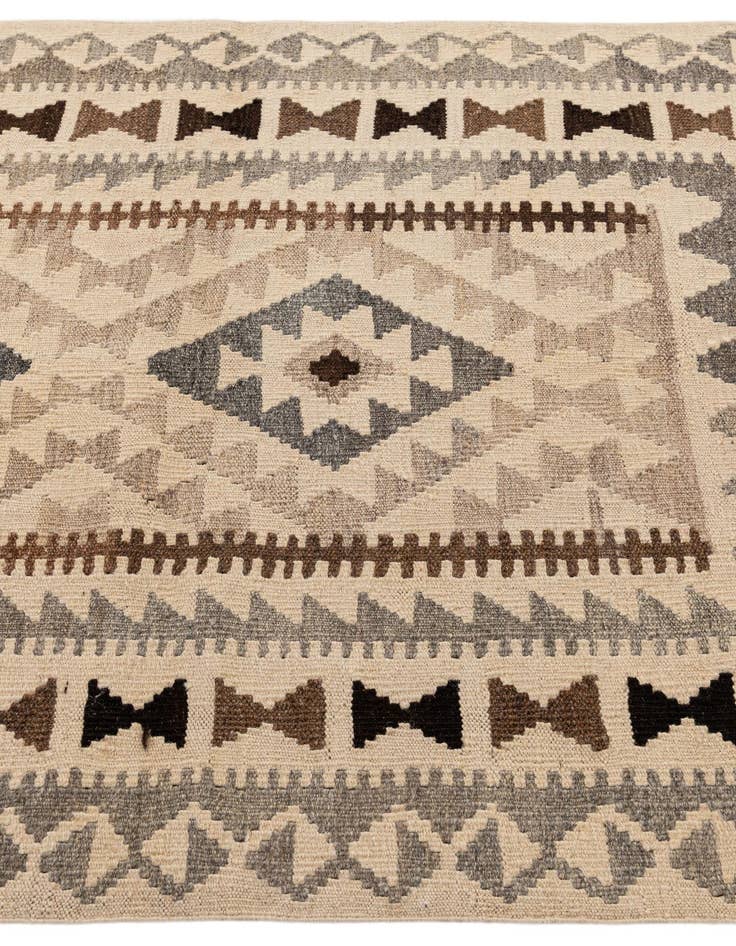 Detail image of  3' 6 x 4' 11  Hand Woven Kilim Maymana Wool Rug