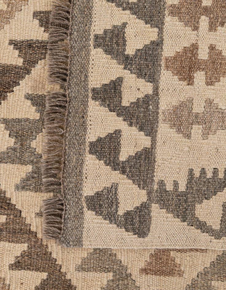 Detail image of  3' 7 x 5' 2  Hand Woven Kilim Maymana Wool Rug