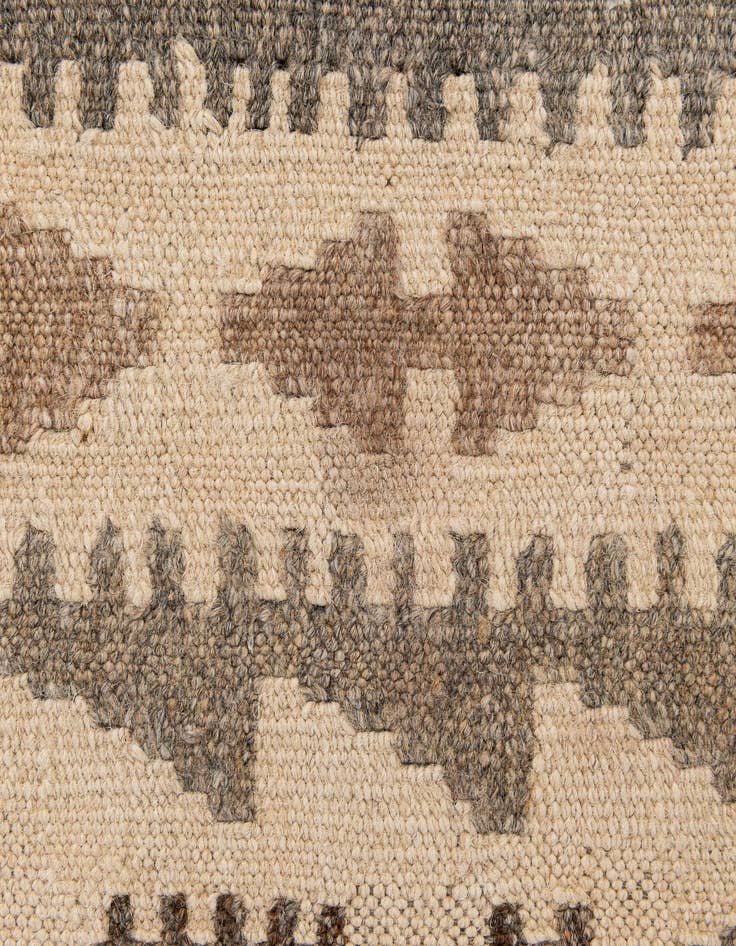 Detail image of  3' 7 x 5' 2  Hand Woven Kilim Maymana Wool Rug