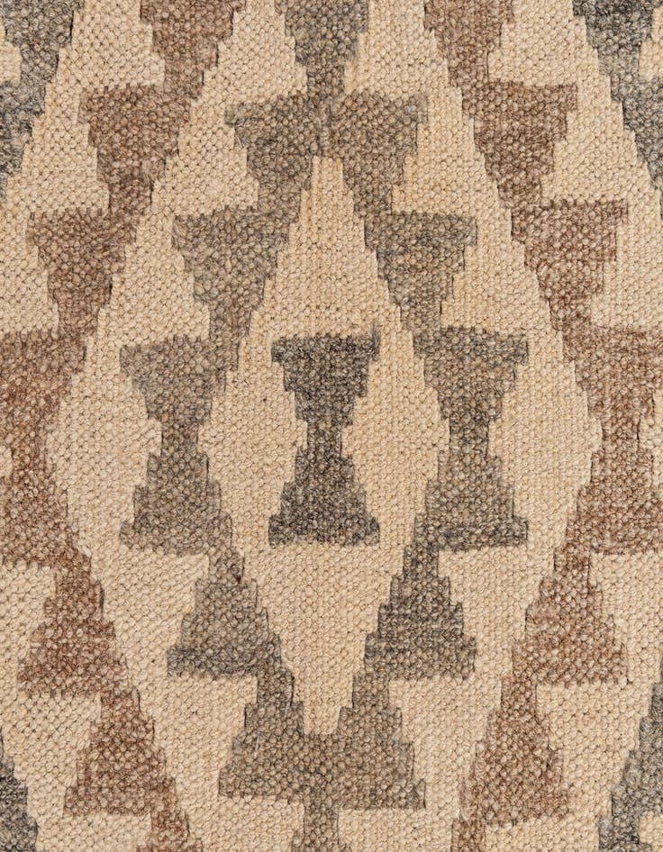 Detail image of  3' 6 x 5' 3  Hand Woven Kilim Maymana Wool Rug