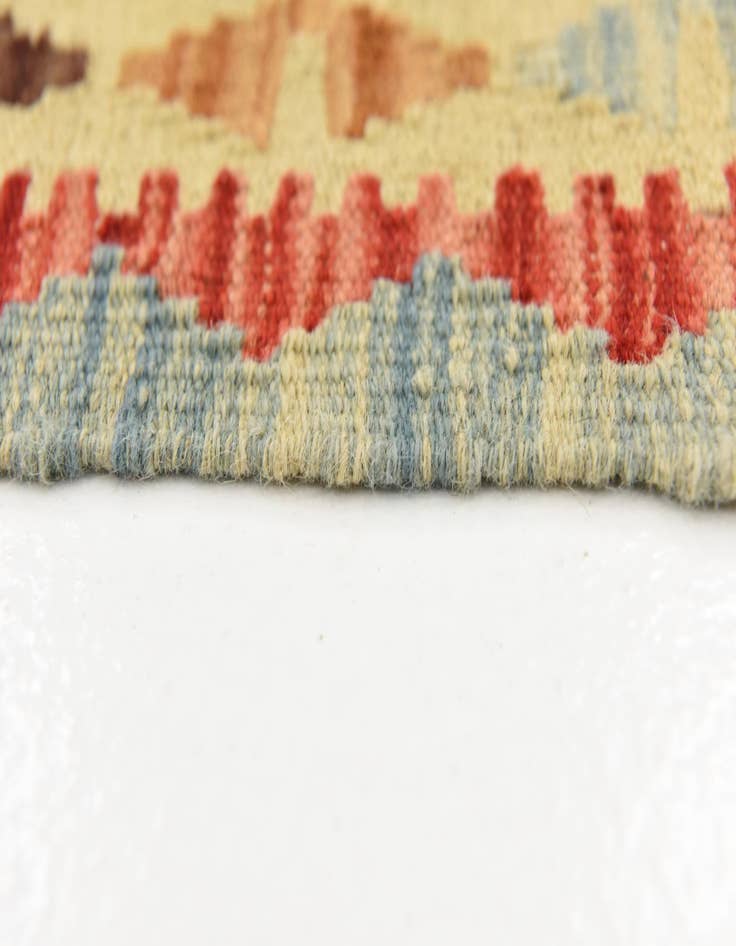 Detail image of  4' 1 x 5' 10  Hand Woven Kilim Maymana Wool Rug