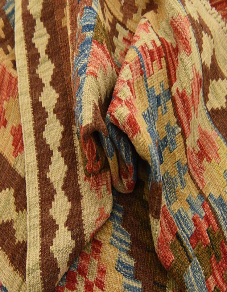 Detail image of  3' 3 x 5'  Hand Woven Kilim Maymana Wool Rug