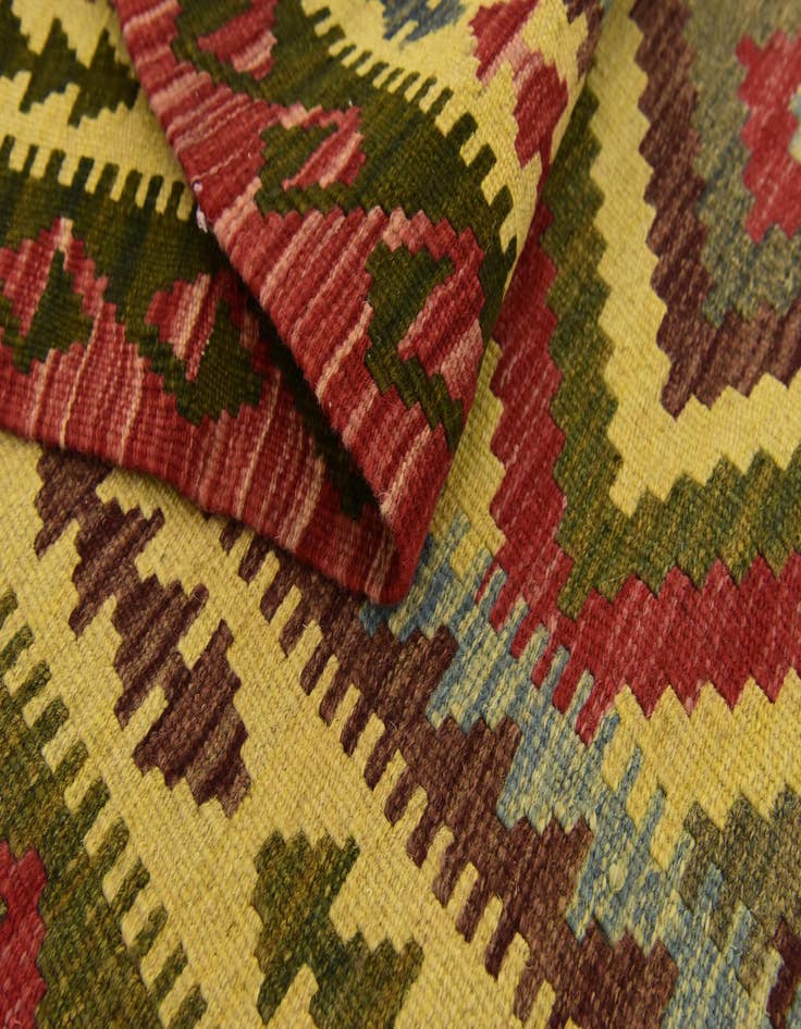 Detail image of  3' 6 x 6'  Hand Woven Kilim Maymana Wool Rug