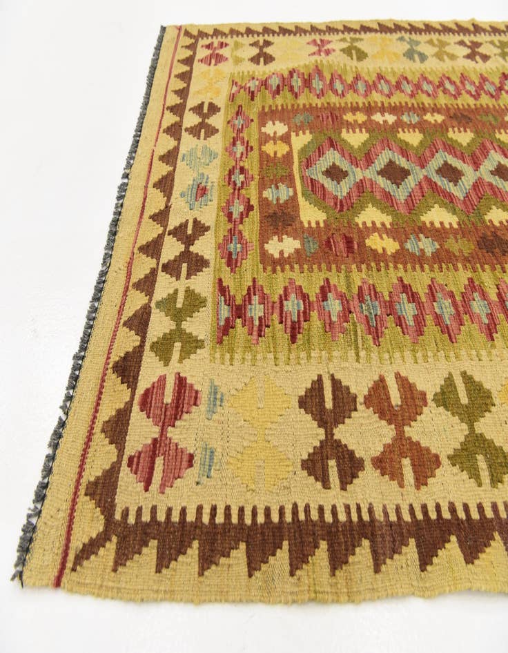 Detail image of  3' 6 x 6' 8  Hand Woven Kilim Maymana Wool Rug