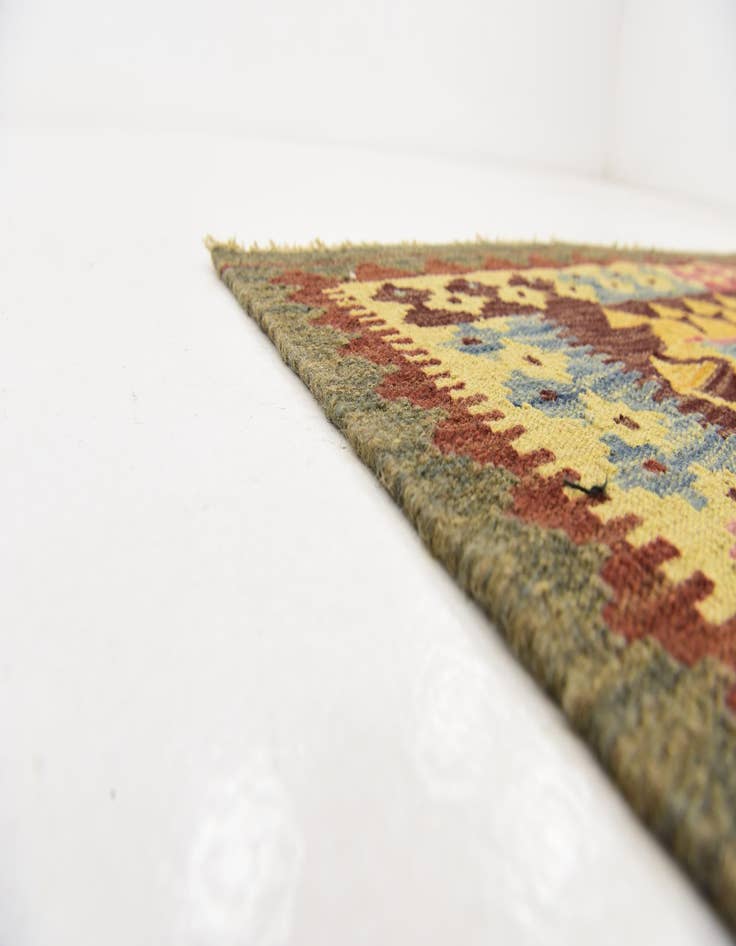 Detail image of  3' 4 x 6' 5  Hand Woven Kilim Maymana Wool Rug