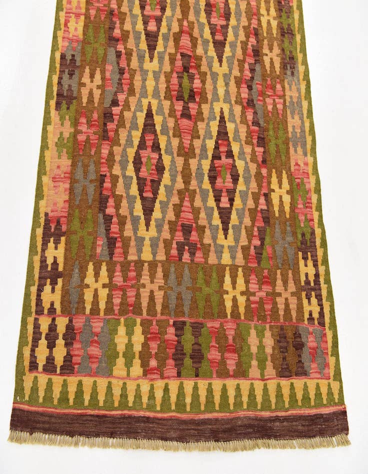 Detail image of  3' 5 x 4' 9  Hand Woven Kilim Maymana Wool Rug