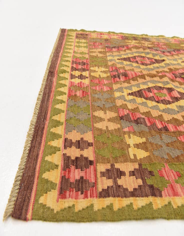Detail image of  3' 5 x 4' 9  Hand Woven Kilim Maymana Wool Rug