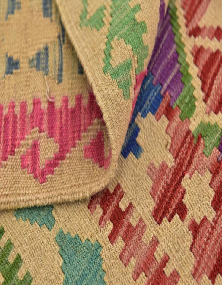 Detail image of  3' 10 x 6'  Hand Woven Kilim Maymana Wool Rug