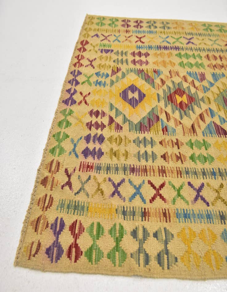 Detail image of  3' 3 x 6' 4  Hand Woven Kilim Maymana Wool Rug