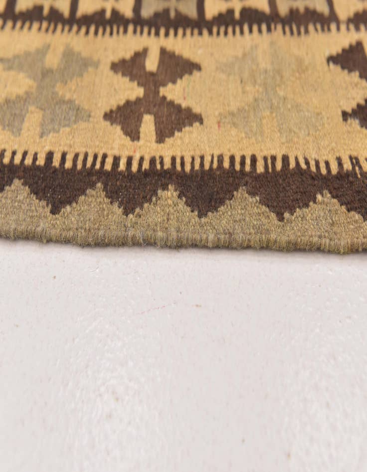 Detail image of  3' 4 x 5' 4  Hand Woven Kilim Maymana Wool Rug