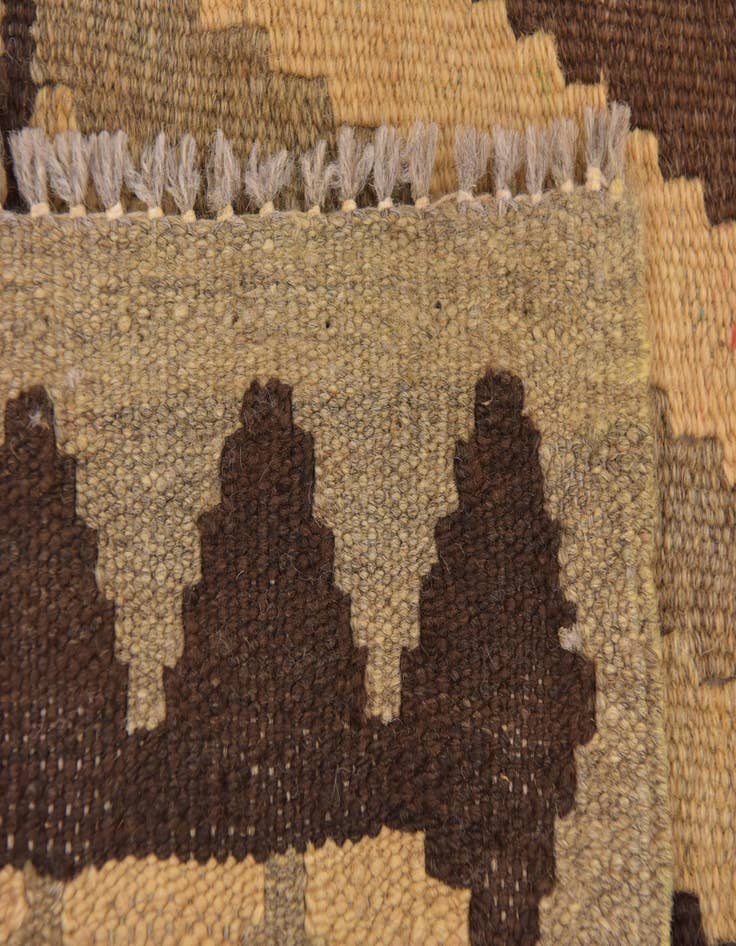 Detail image of  3' 4 x 5' 4  Hand Woven Kilim Maymana Wool Rug