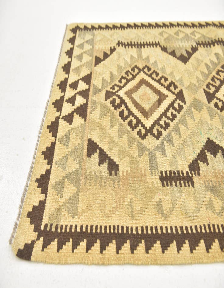 Detail image of  2' 10 x 4'  Hand Woven Kilim Maymana Wool Rug