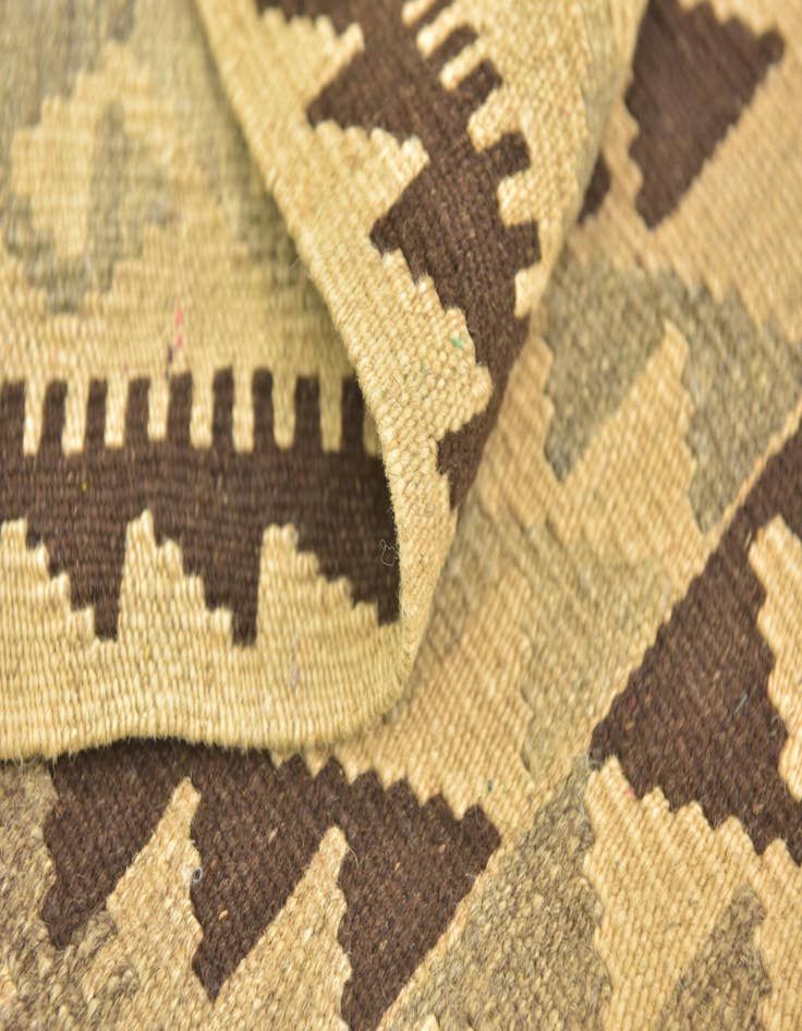 Detail image of  2' 10 x 4'  Hand Woven Kilim Maymana Wool Rug