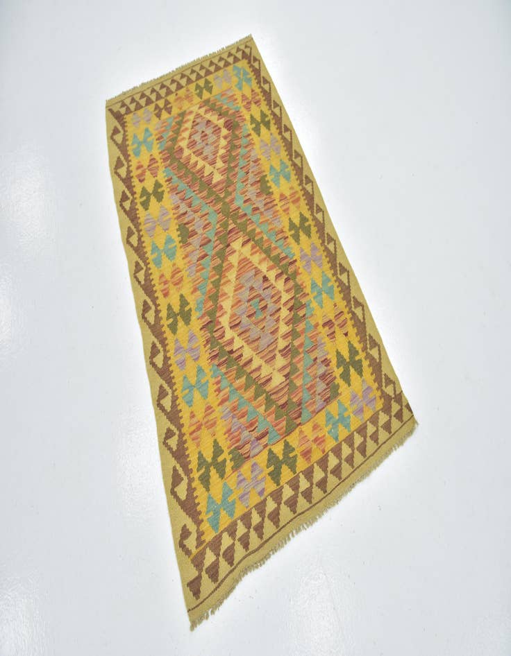 Detail image of  3' 2 x 5' 2  Hand Woven Kilim Maymana Wool Rug