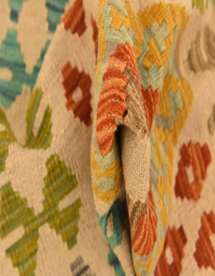 Detail image of  3' 3 x 4' 10  Hand Woven Kilim Maymana Wool Rug