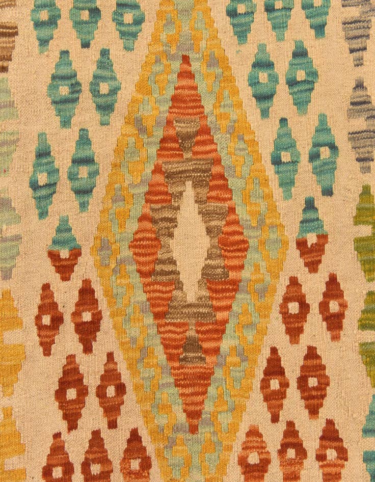 Detail image of  3' 3 x 4' 10  Hand Woven Kilim Maymana Wool Rug