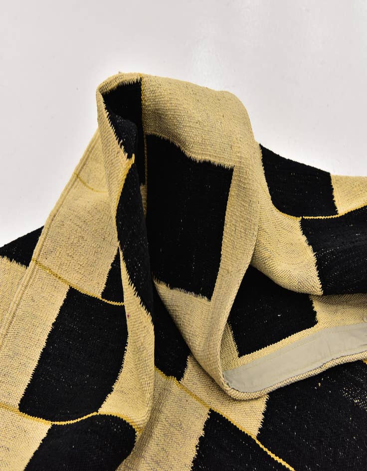 Detail image of  6' 3 x 7' 8  Hand Woven Kilim Modern Wool Rug