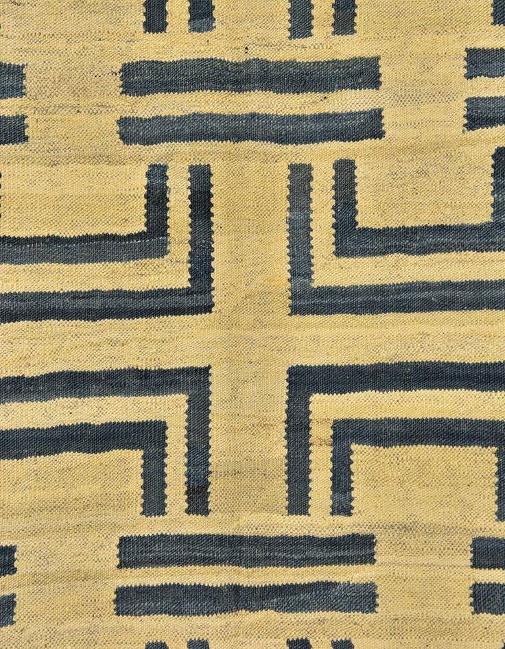 Detail image of  5' 10 x 7' 10  Hand Woven Kilim Modern Wool Rug