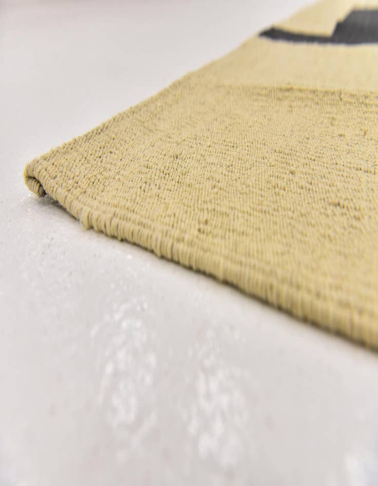 Detail image of  4' 3 x 5' 10  Hand Woven Kilim Modern Wool Rug