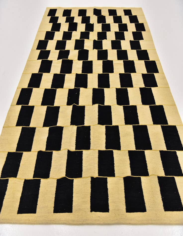 Detail image of  6' x 7' 8  Hand Woven Kilim Modern Wool Rug