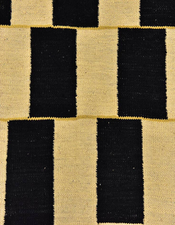 Detail image of  6' x 7' 8  Hand Woven Kilim Modern Wool Rug